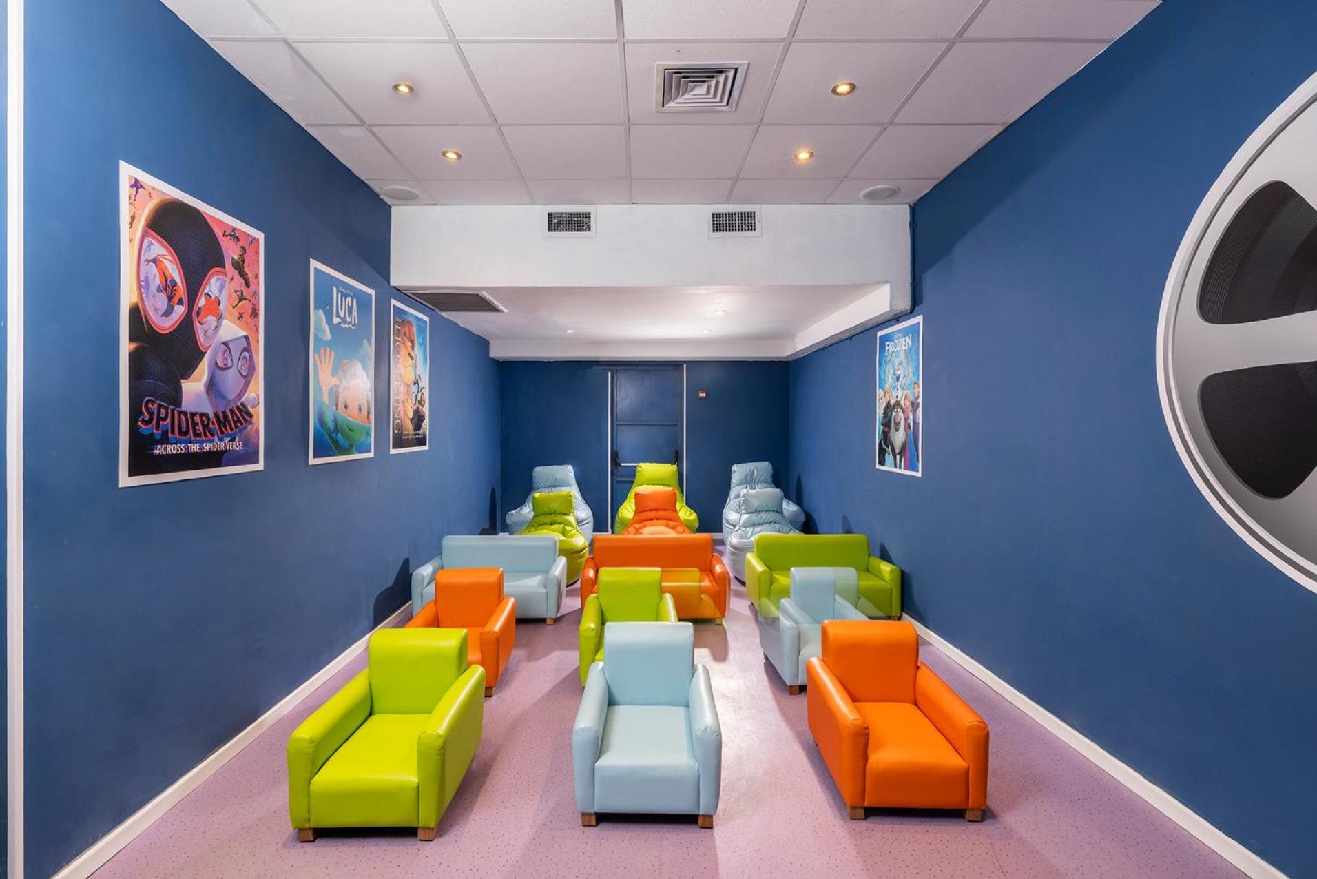 C Hotel Neve Ilan Exteriör bild